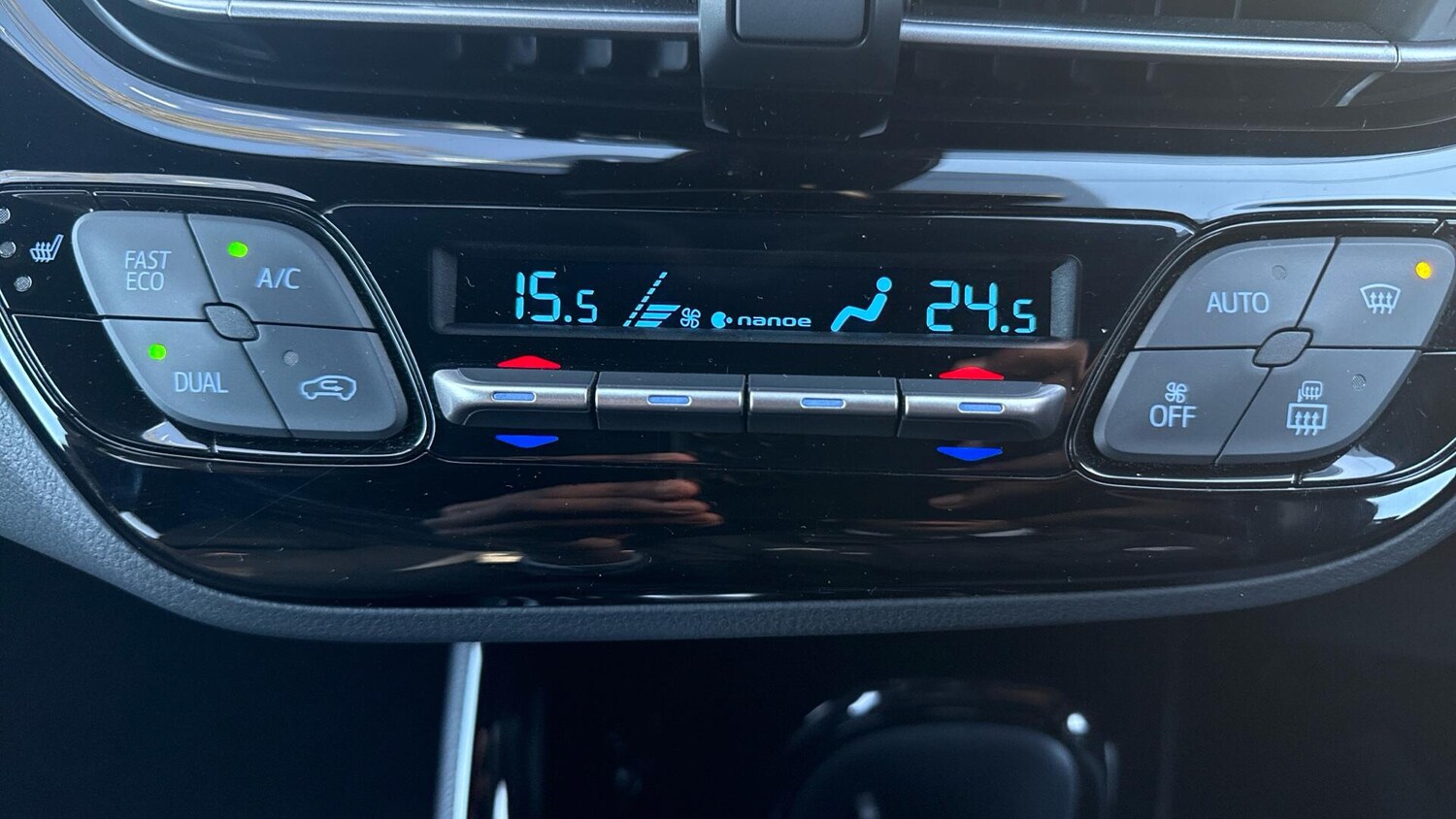 Used Toyota C-HR 2022 for sale - 77109907: Photo 33