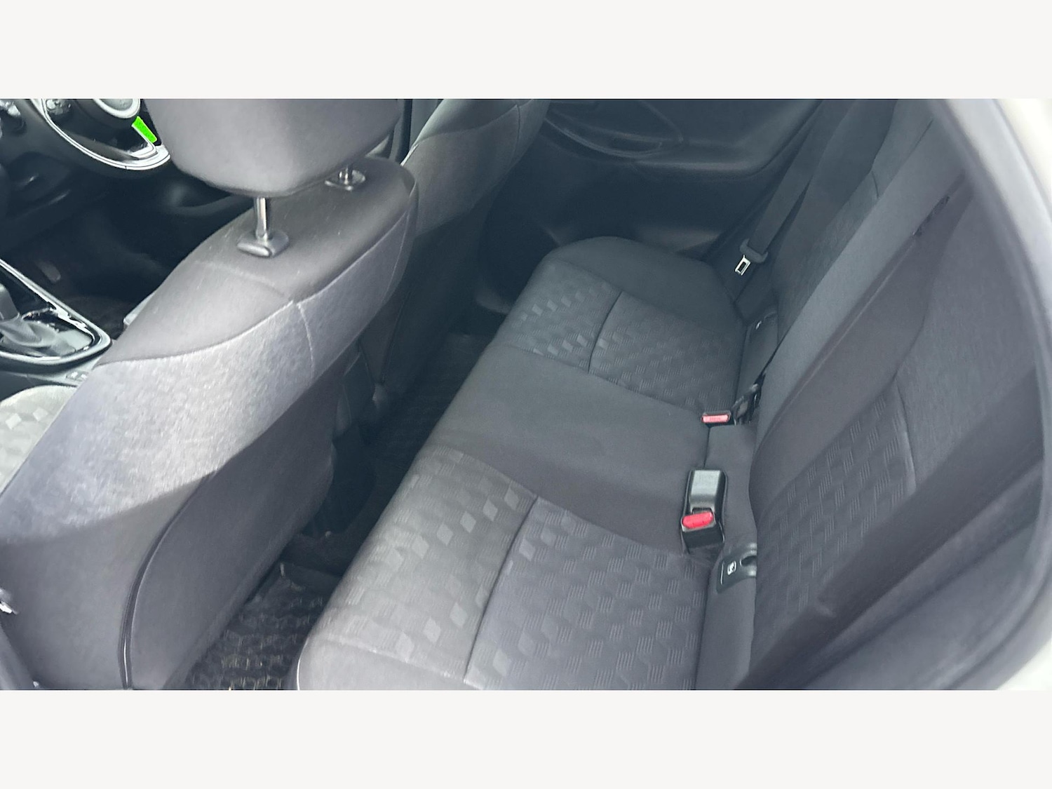Used Toyota Yaris 2024 for sale - 76561182: Photo 15