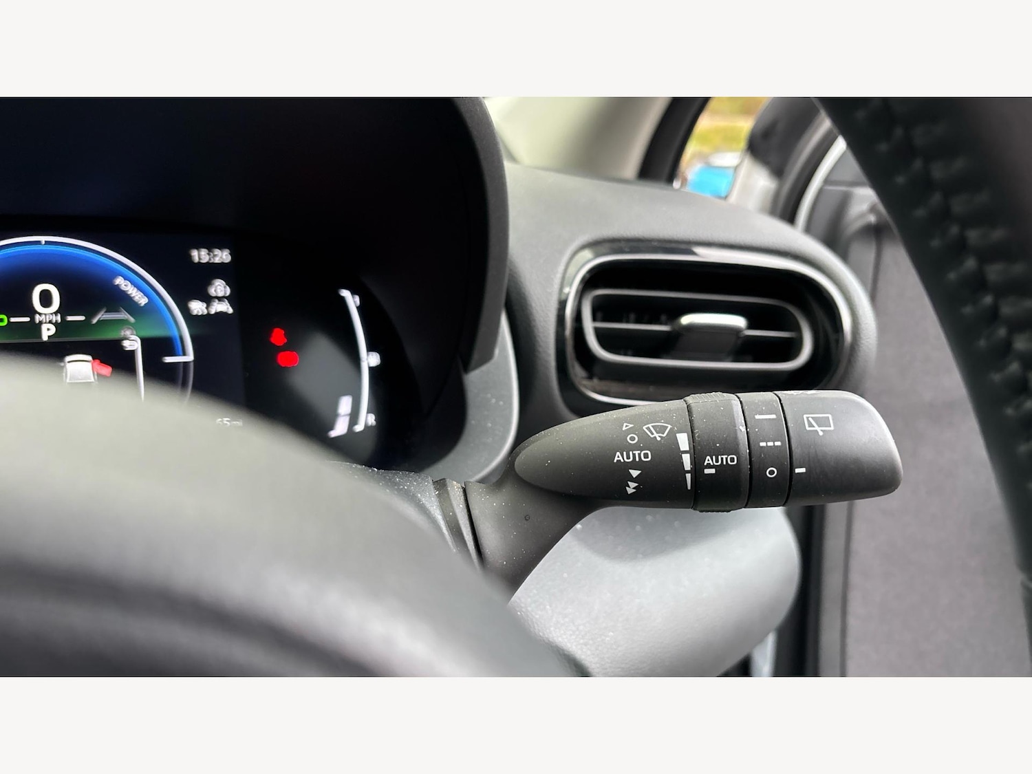 Used Toyota Yaris 2024 for sale - 76561182: Photo 28