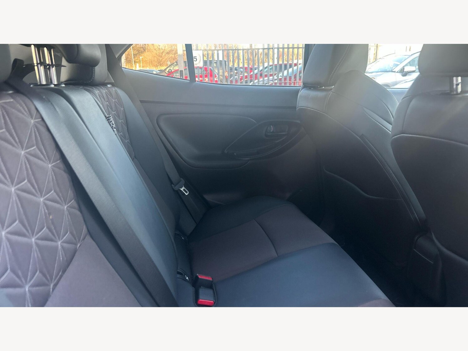 Used Toyota Yaris Cross 2023 for sale - 77254679: Photo 14