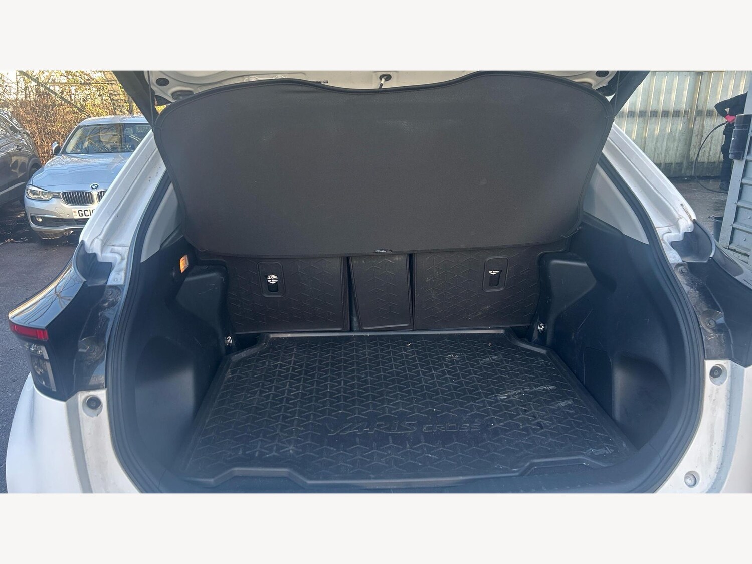 Used Toyota Yaris Cross 2023 for sale - 77254679: Photo 16