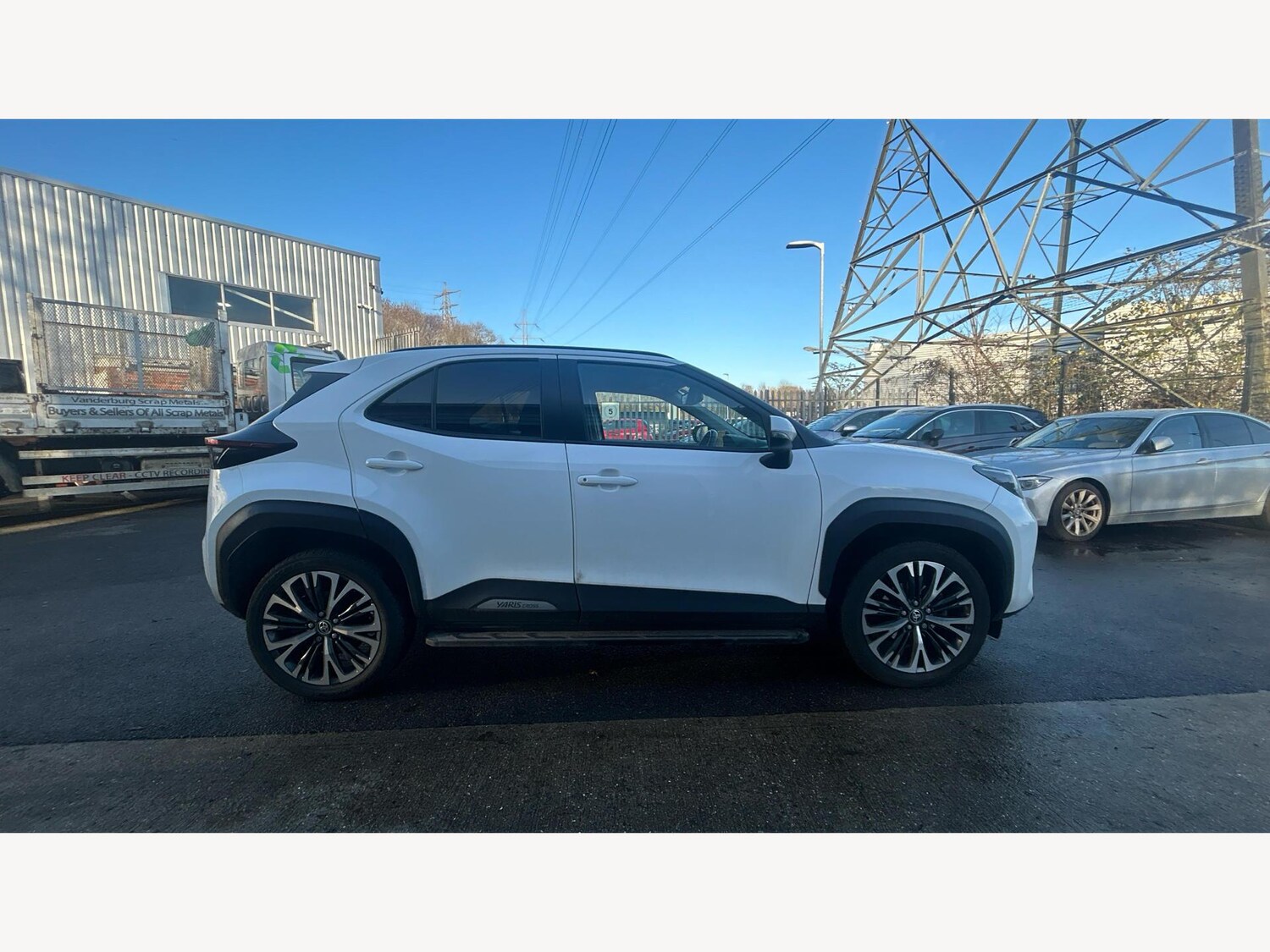 Used Toyota Yaris Cross 2023 for sale - 77254679: Photo 18