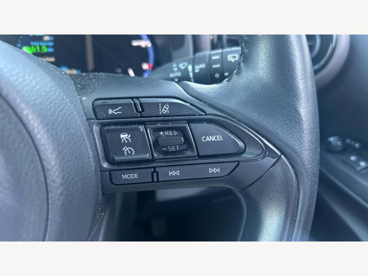 Used Toyota Yaris Cross 2023 for sale - 77254679: Photo 23