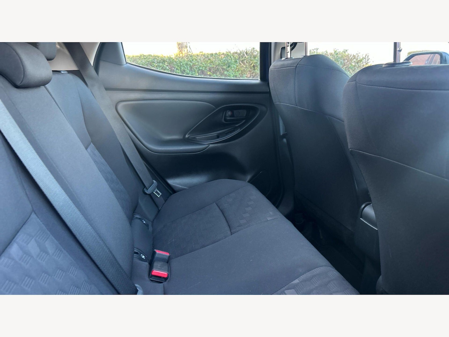 Used Toyota Yaris 2024 for sale - 78071956: Photo 14