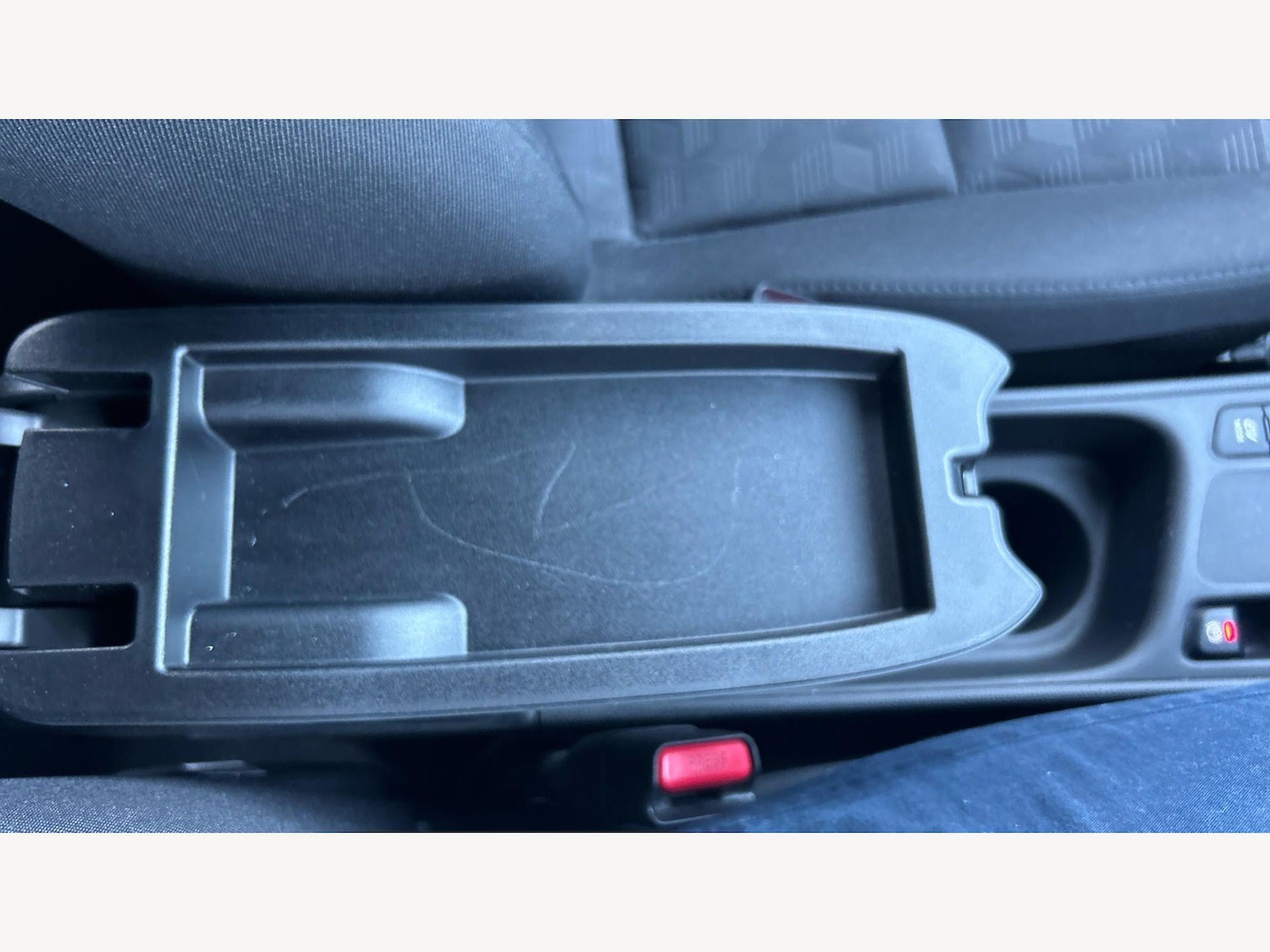 Used Toyota Yaris 2024 for sale - 78071956: Photo 27