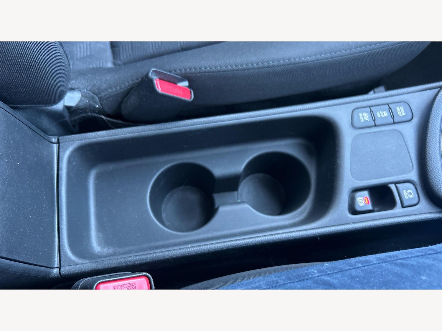 Used Toyota Yaris 2024 for sale - 78071956: Photo 28