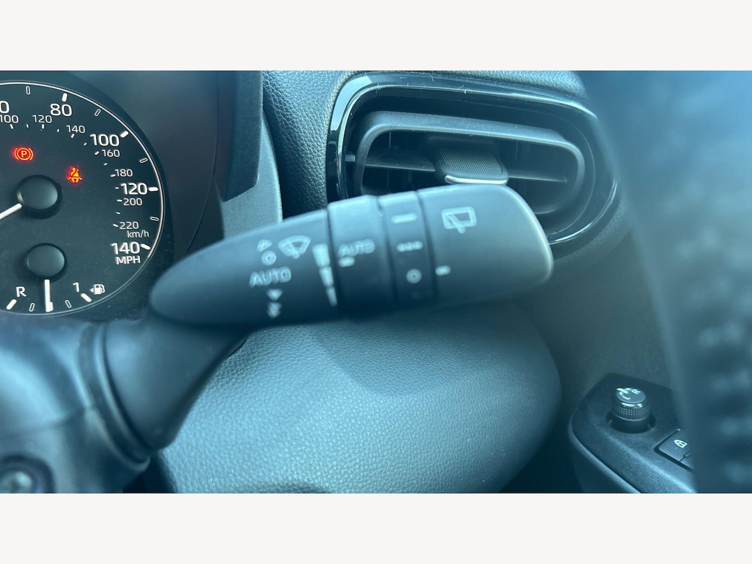 Used Toyota Yaris 2024 for sale - 78071956: Photo 31