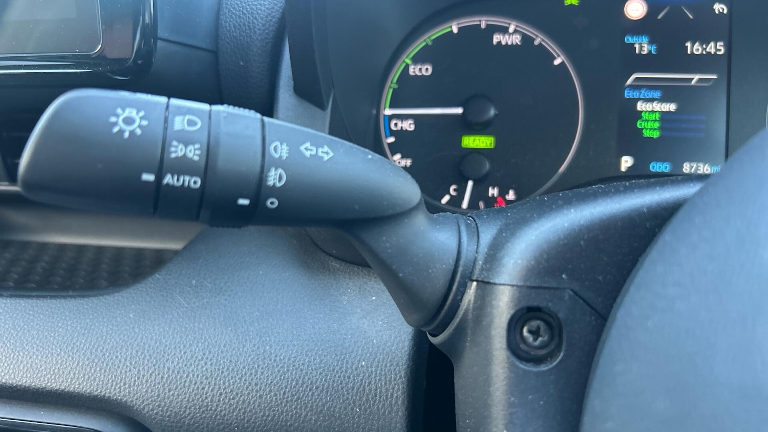 Used Toyota Yaris 2024 for sale - 78071956: Photo 32