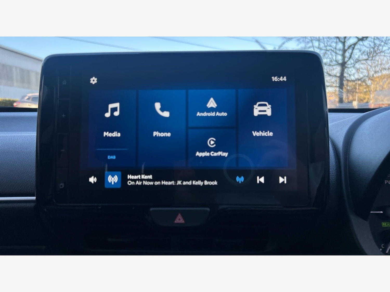 Used Toyota Yaris 2024 for sale - 78071956: Photo 9