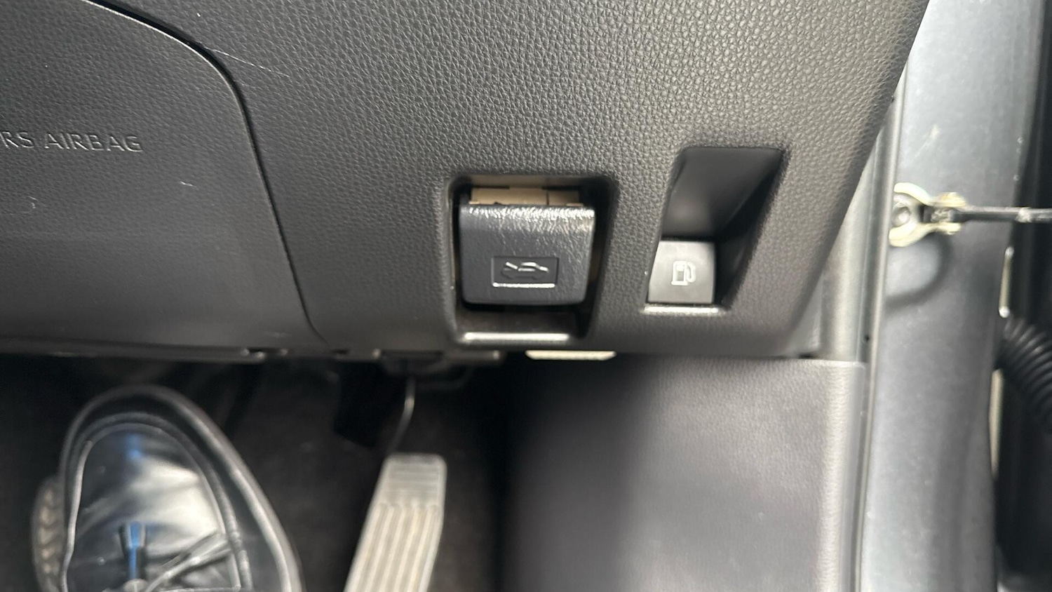 Used Toyota RAV4 2022 for sale - 76561715: Photo 43