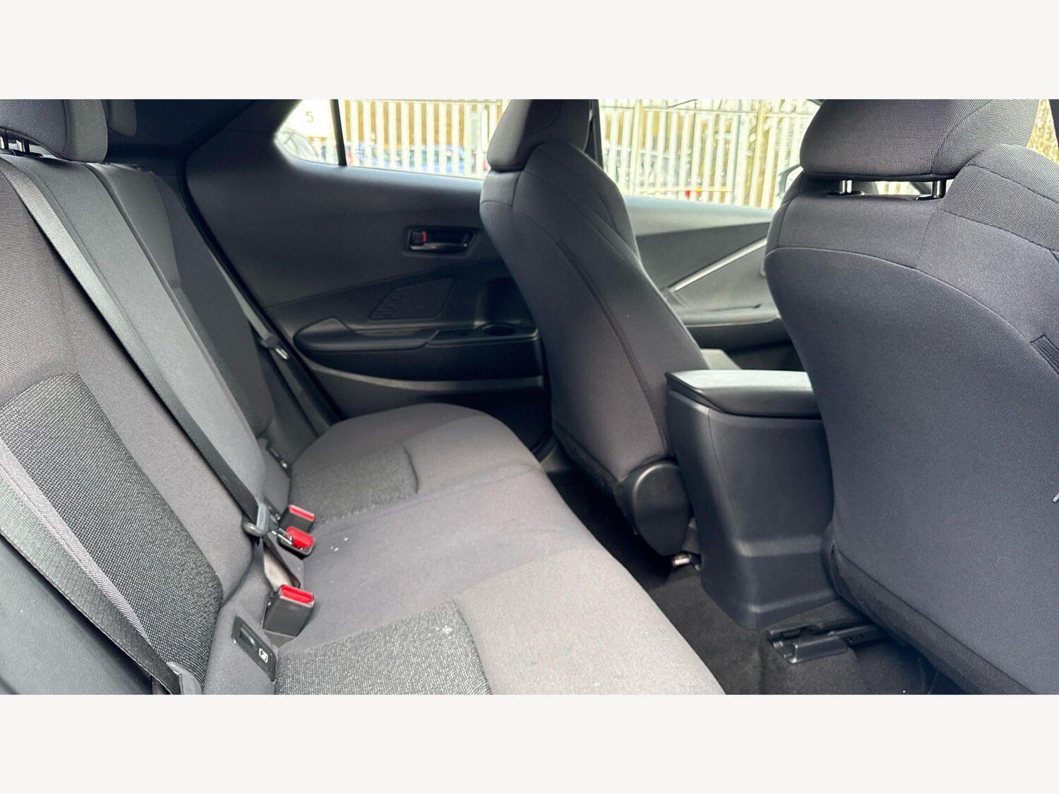 Used Toyota C-HR for sale - 77807671: Photo 14