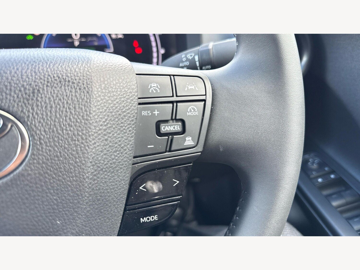 Used Toyota C-HR for sale - 77807671: Photo 31