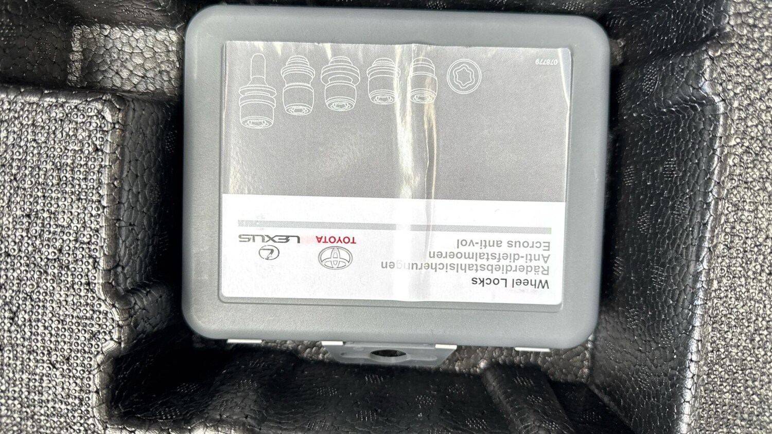 Used Toyota C-HR for sale - 77807671: Photo 49