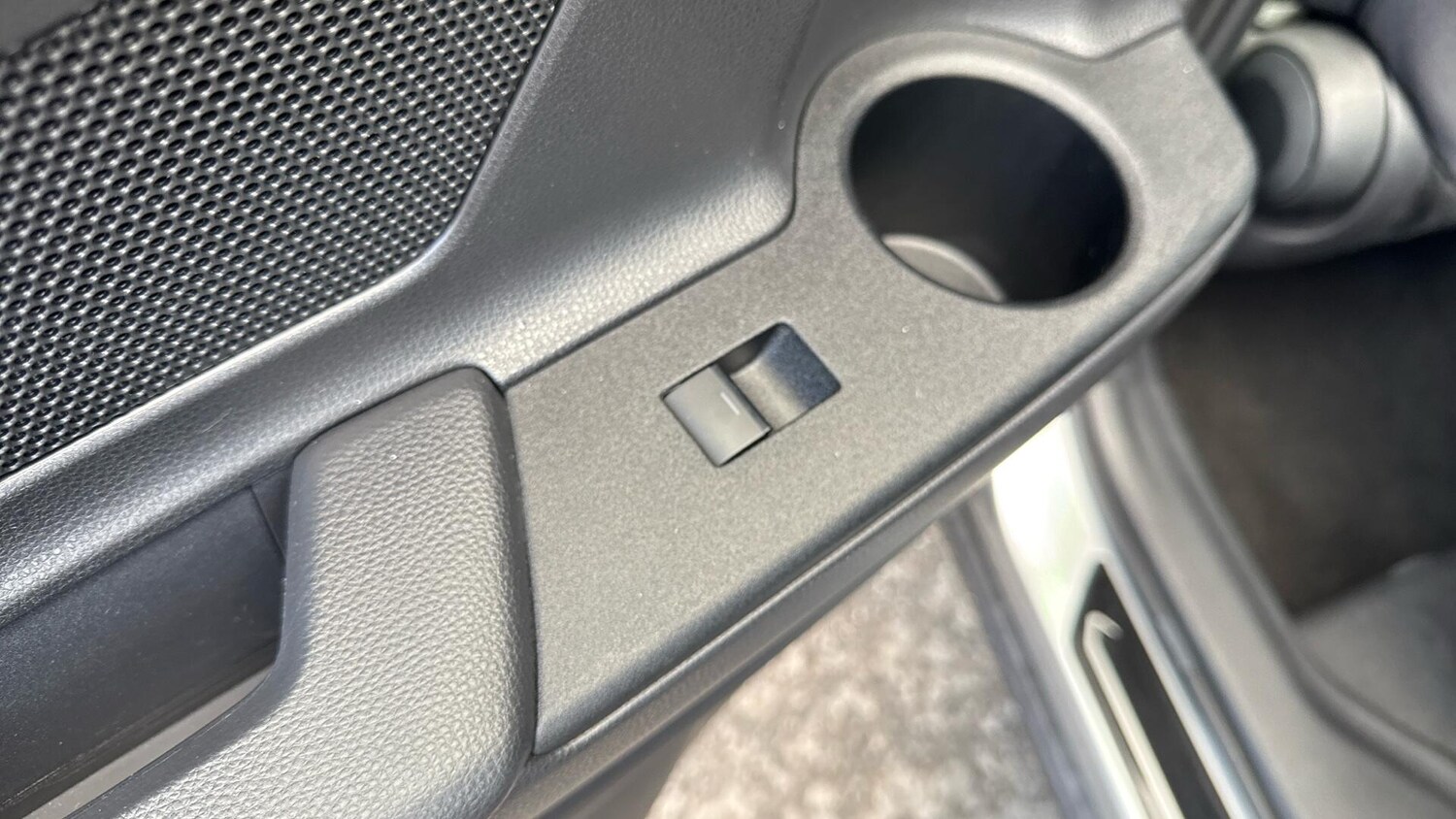 Used Toyota C-HR for sale - 77807671: Photo 52