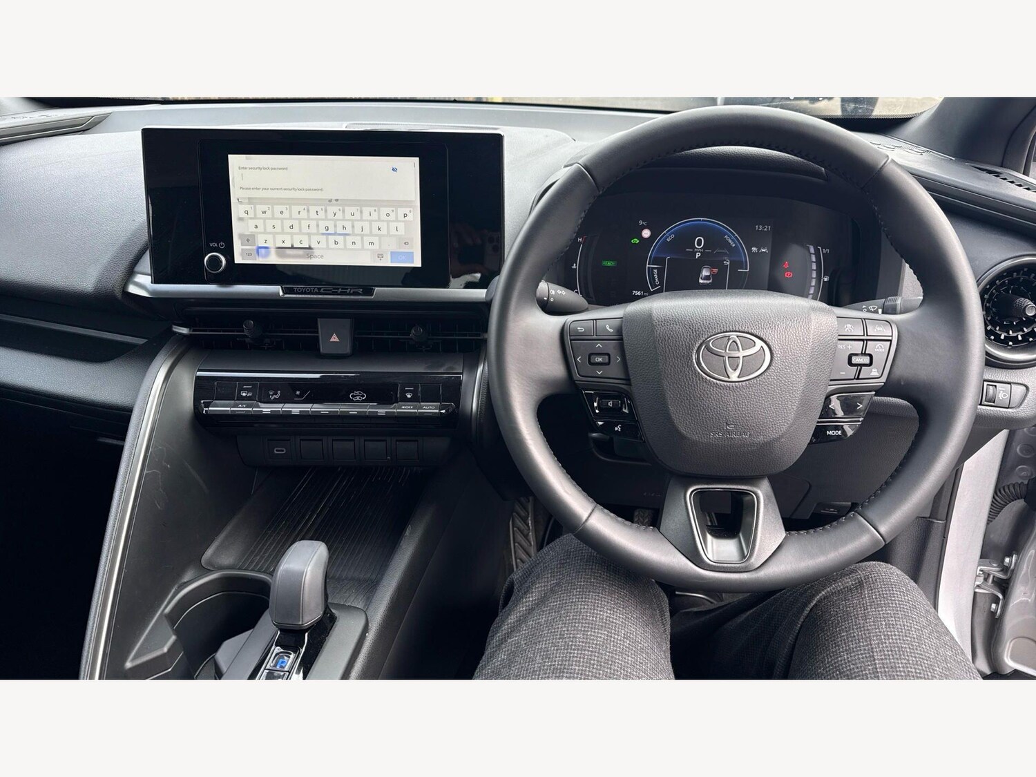 Used Toyota C-HR for sale - 77807671: Photo 7