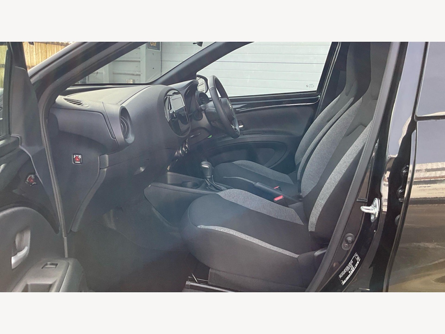 Used Toyota Aygo X for sale - 77696843: Photo 12