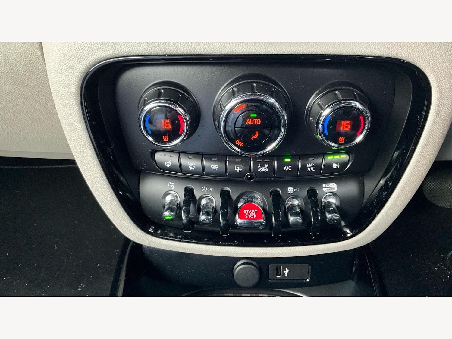 Used MINI Clubman 2022 for sale - 77343893: Photo 26