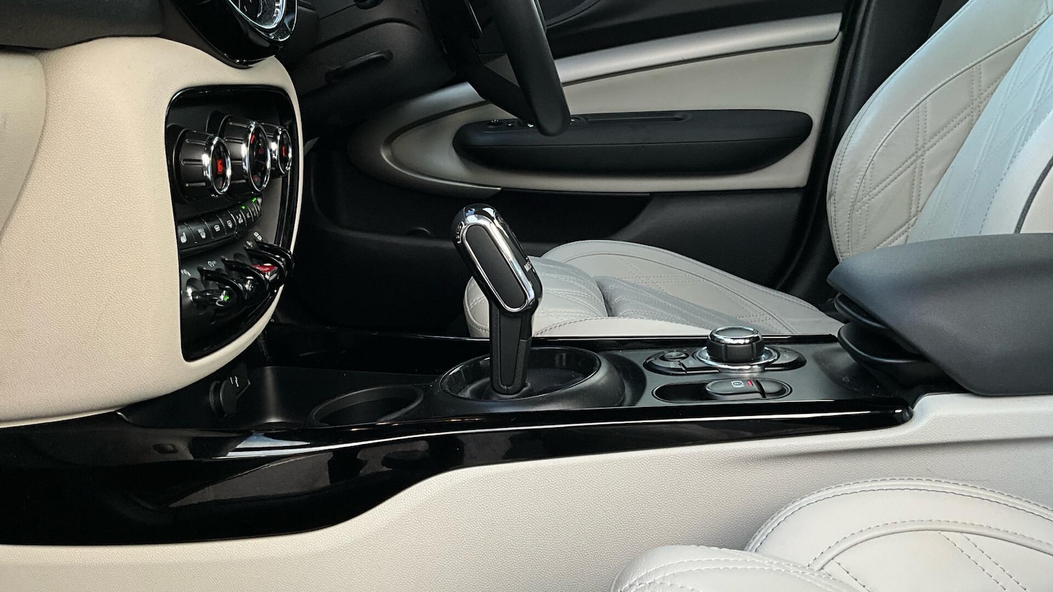 Used MINI Clubman 2022 for sale - 77343893: Photo 55