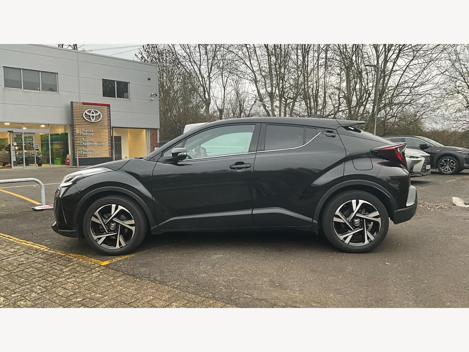 Used Toyota C-HR 2023 for sale - 77191209: Photo 19