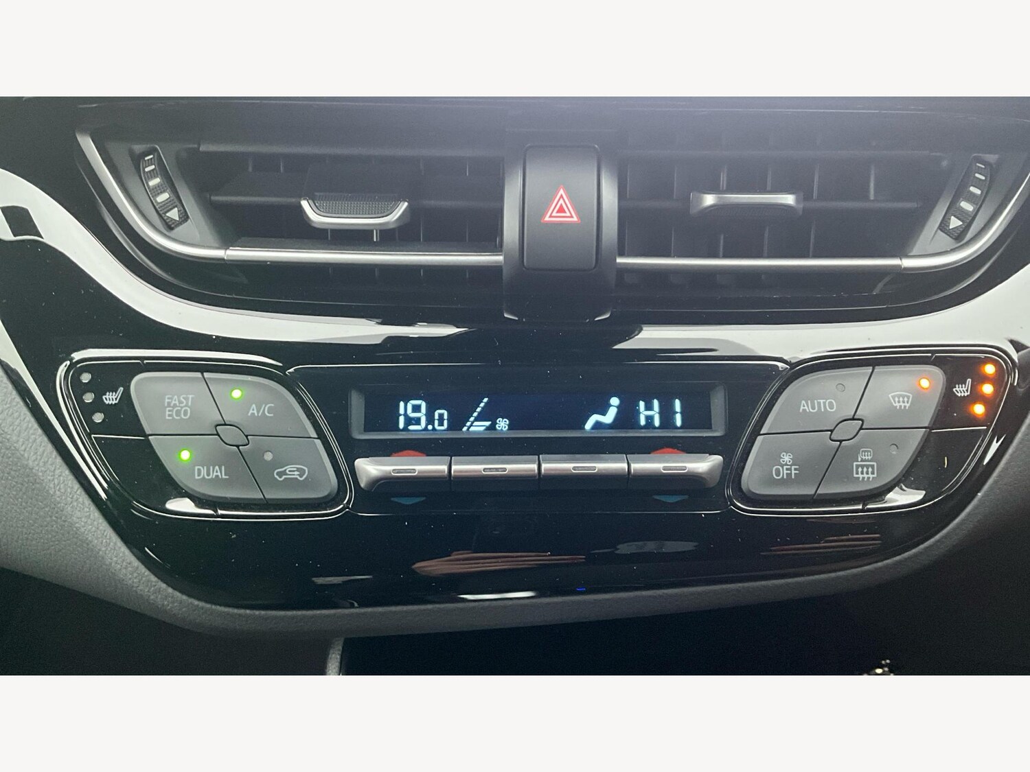 Used Toyota C-HR 2023 for sale - 77191209: Photo 23