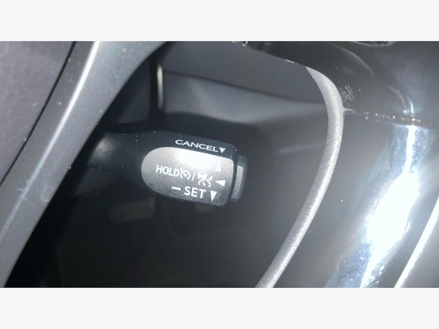 Used Toyota C-HR 2023 for sale - 77191209: Photo 28