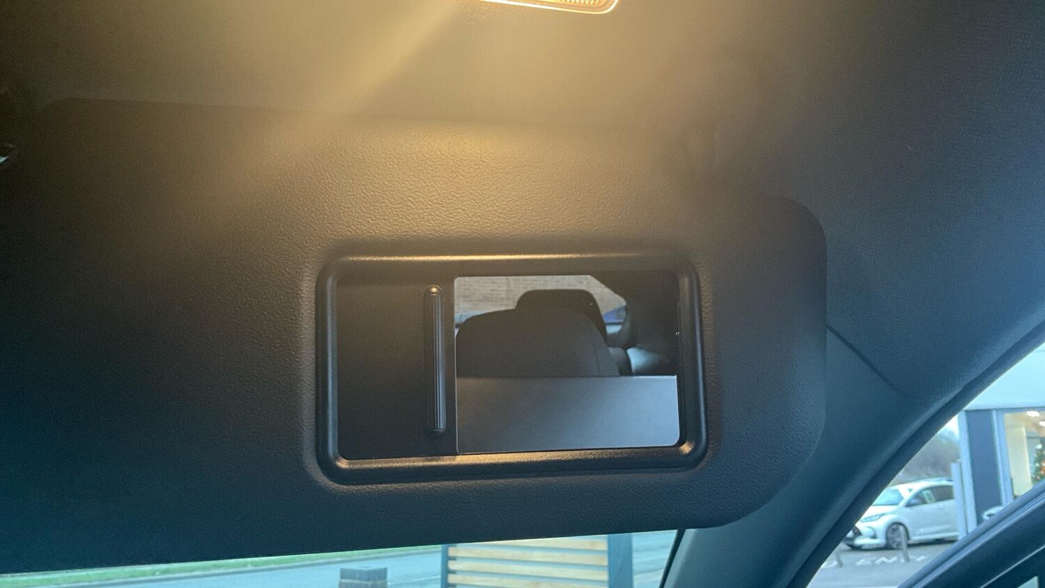 Used Toyota C-HR 2023 for sale - 77191209: Photo 32