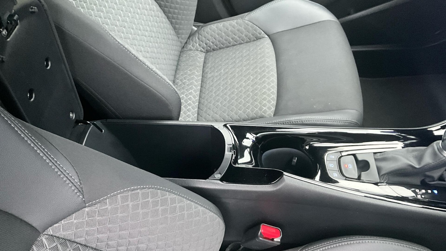 Used Toyota C-HR 2023 for sale - 77191209: Photo 57