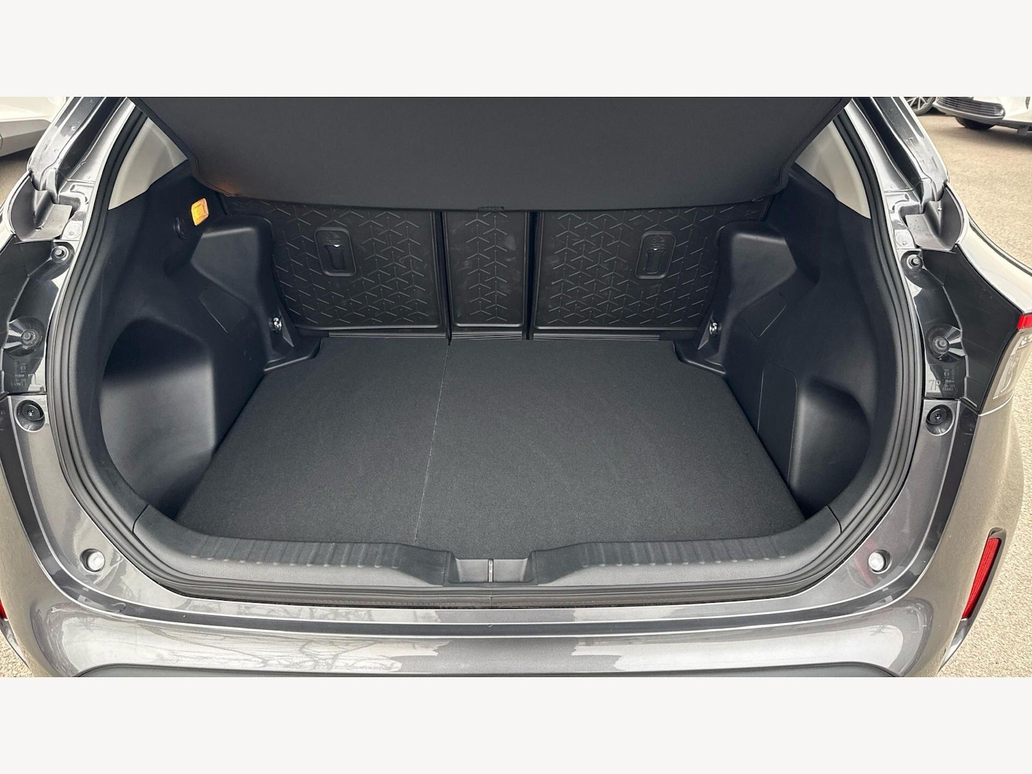 Used Toyota Yaris Cross 2023 for sale - 78072357: Photo 16