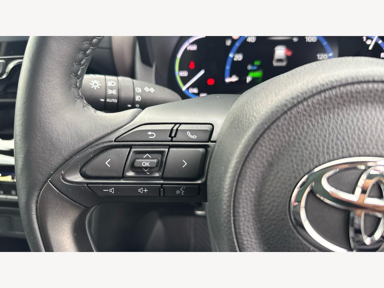 Used Toyota Yaris Cross 2023 for sale - 78072357: Photo 36