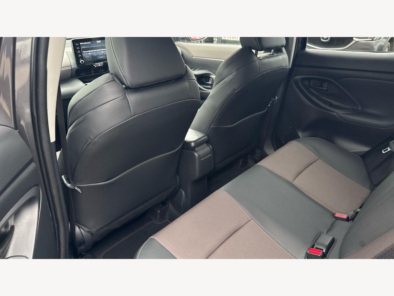 Used Toyota Yaris Cross 2023 for sale - 78072357: Photo 53