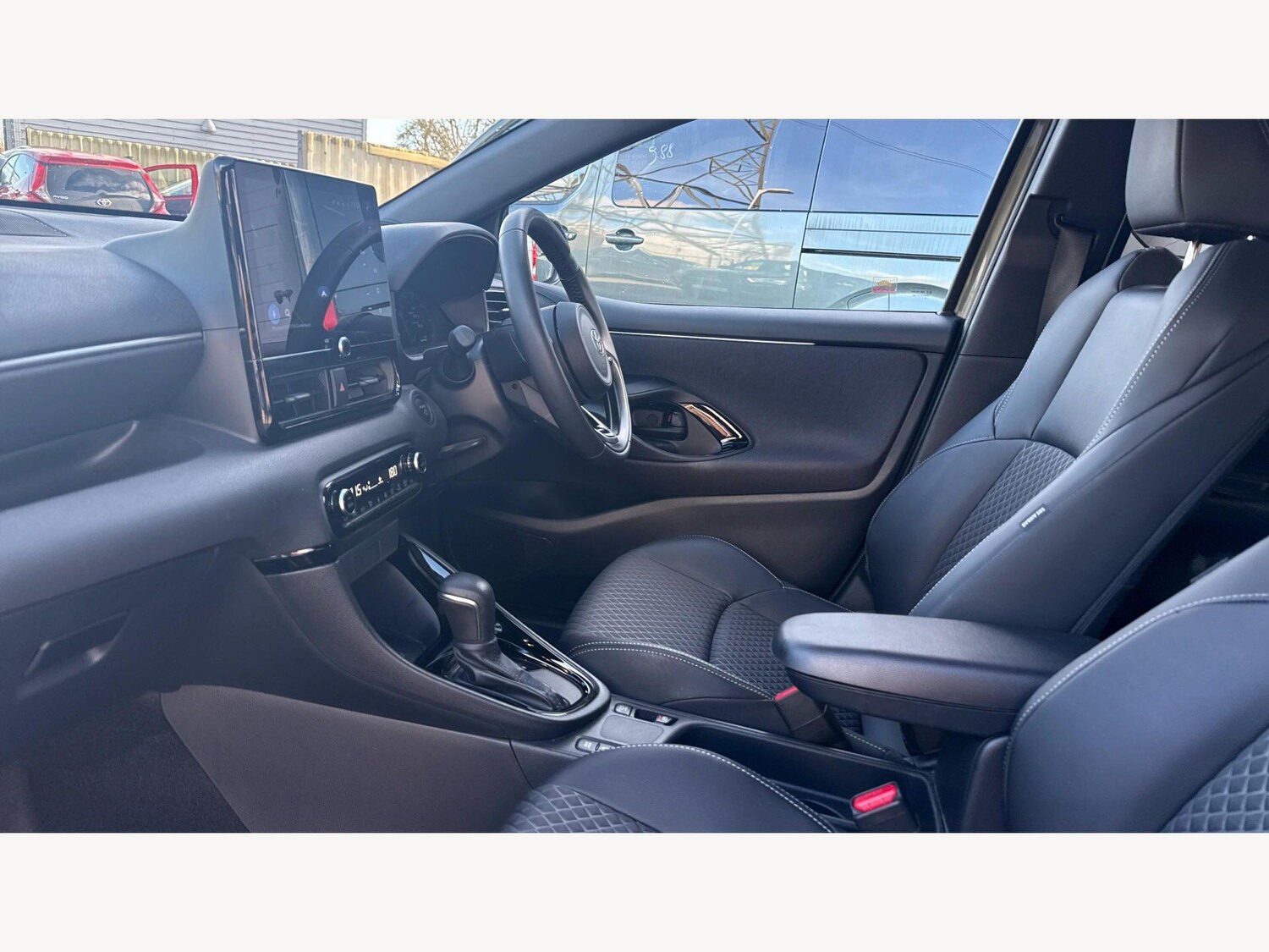 Used Toyota Yaris for sale - 77670593: Photo 12