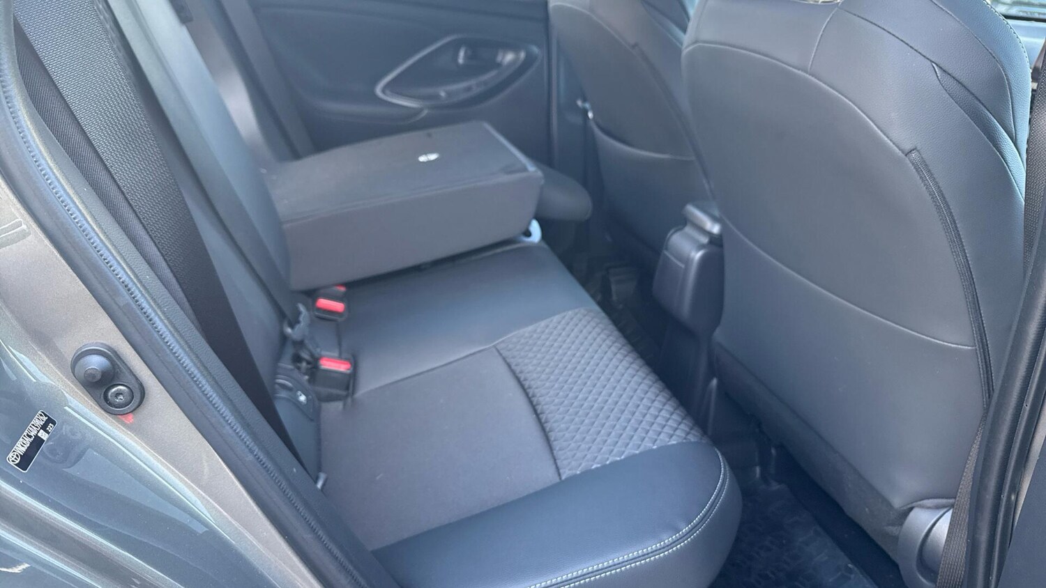 Used Toyota Yaris for sale - 77670593: Photo 49