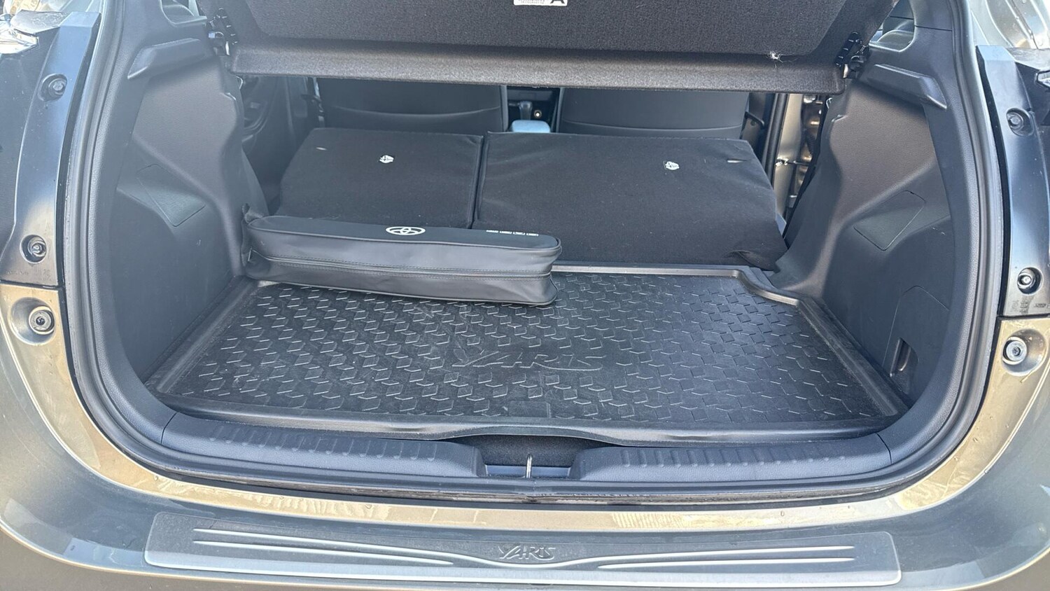 Used Toyota Yaris for sale - 77670593: Photo 50