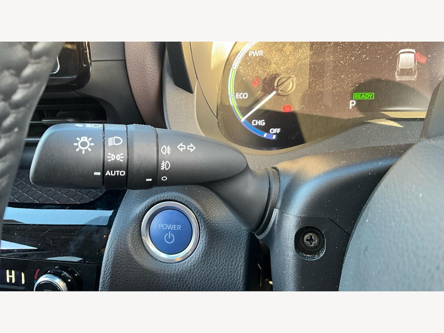 Used Toyota Yaris Cross 2024 for sale - 76432597: Photo 33