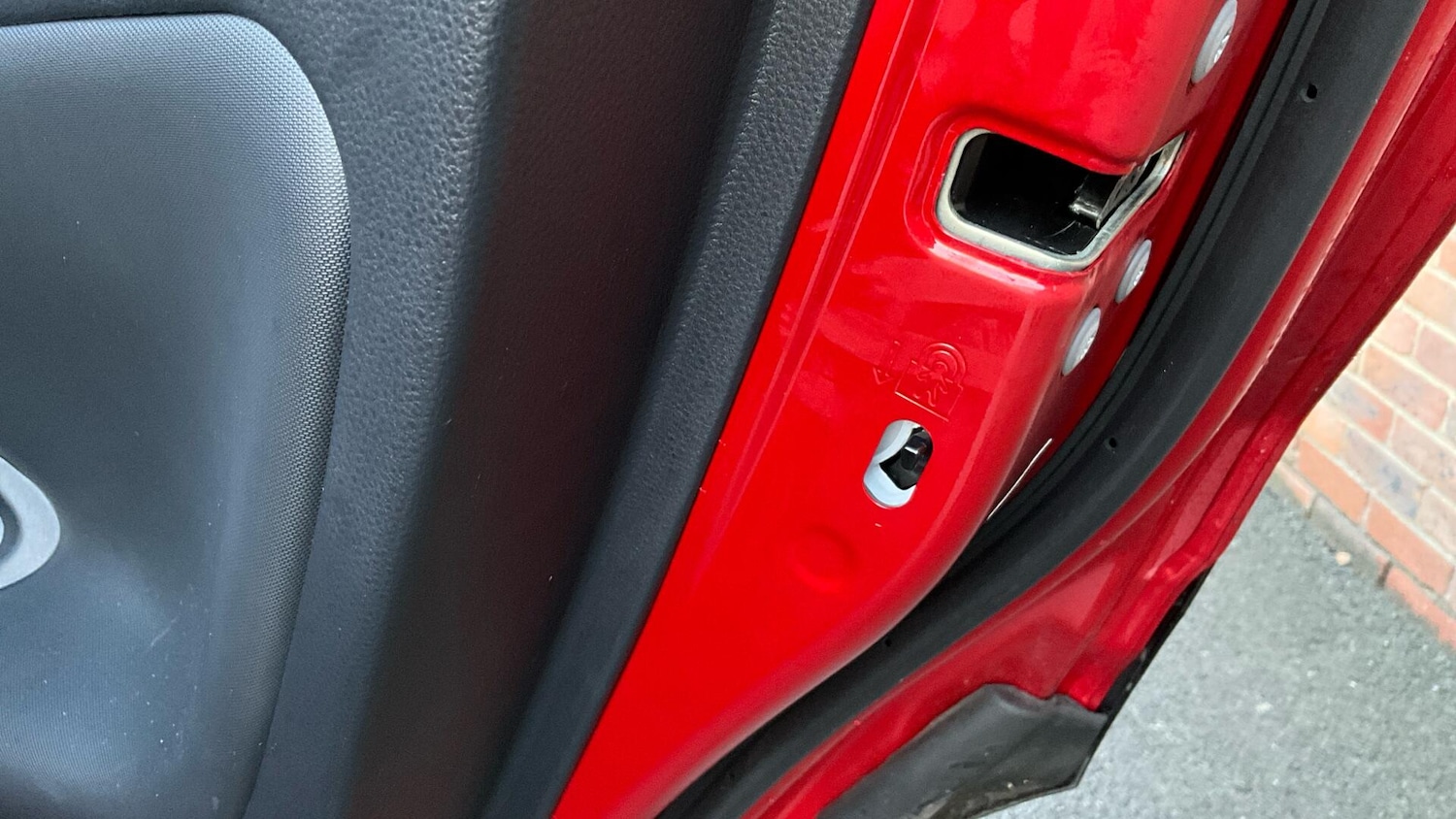 Used Toyota Yaris Cross 2024 for sale - 76432597: Photo 51