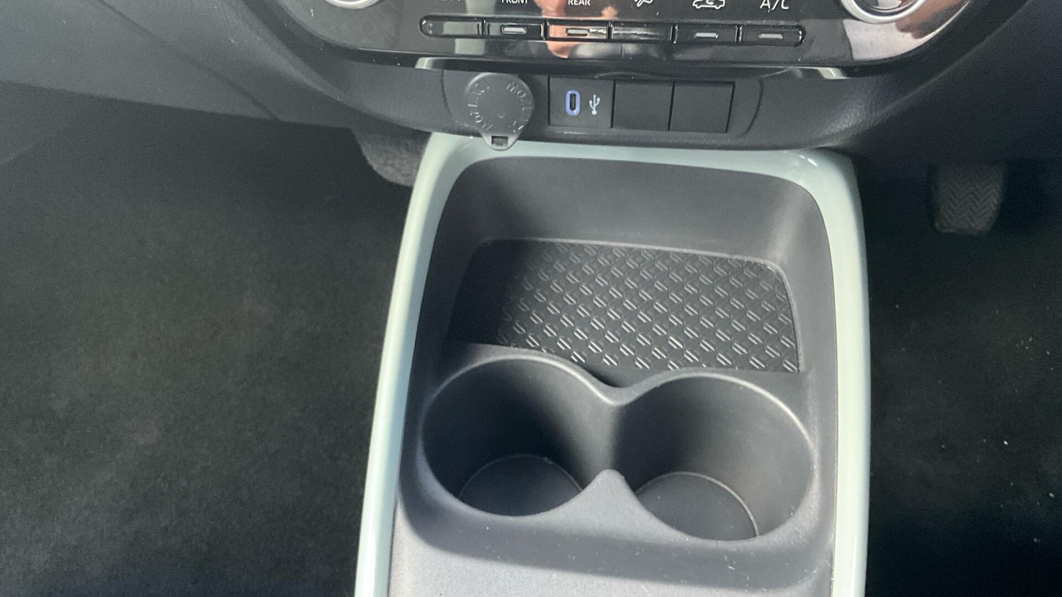 Used Toyota Aygo X 2024 for sale - 77163516: Photo 32