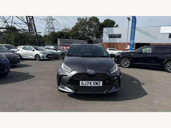 Used Toyota Yaris 2024 for sale - 75552472: Photo 17