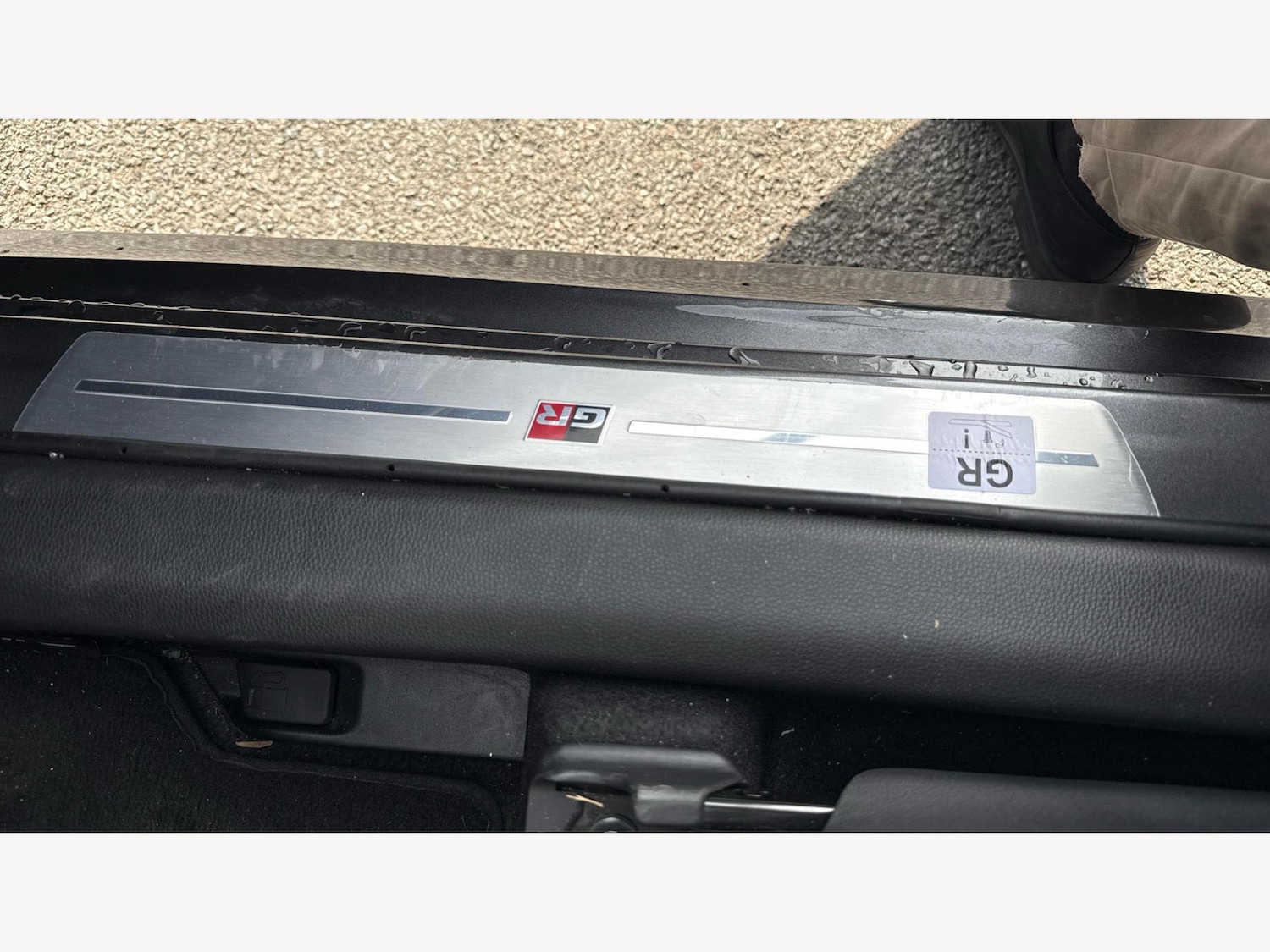 Vehicle 28
