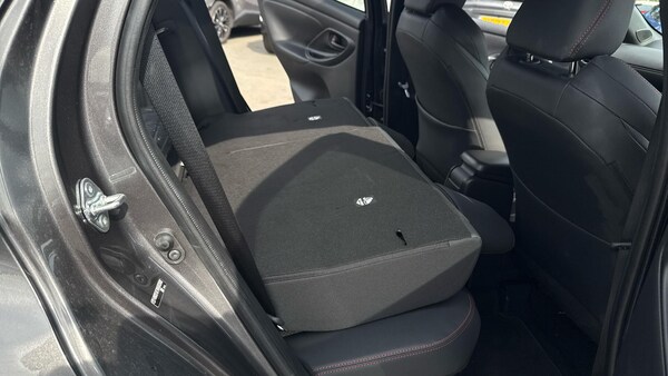 Used Toyota Yaris 2024 for sale - 75552472: Photo 52