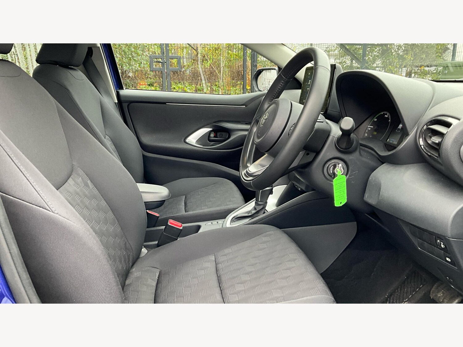 Used Toyota Yaris 2025 for sale - 77073954: Photo 13