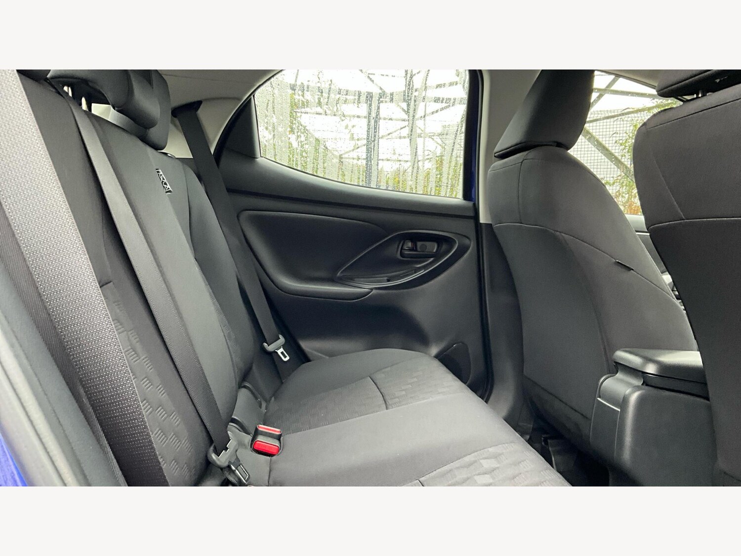 Used Toyota Yaris 2025 for sale - 77073954: Photo 14