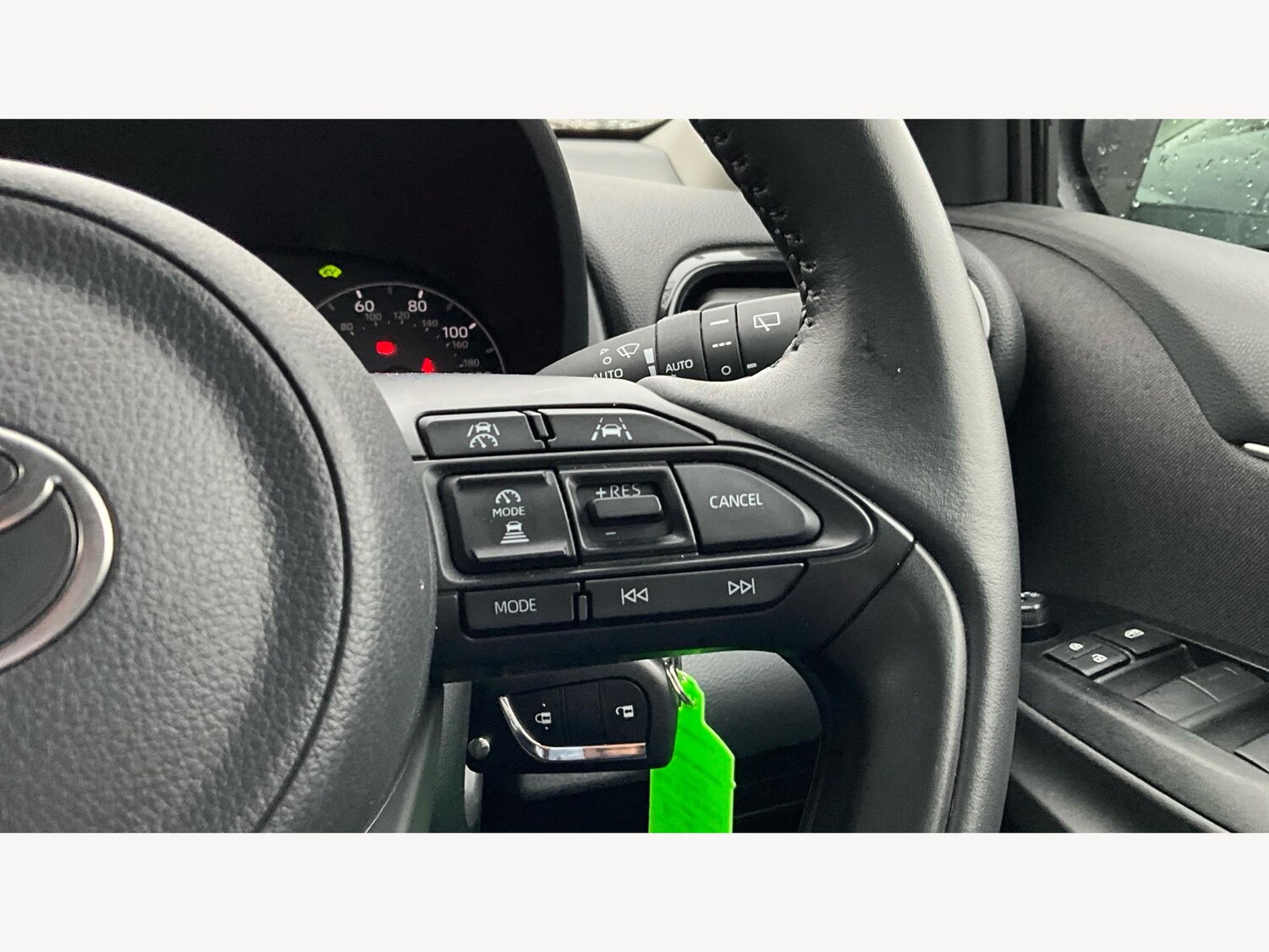 Used Toyota Yaris 2025 for sale - 77073954: Photo 31