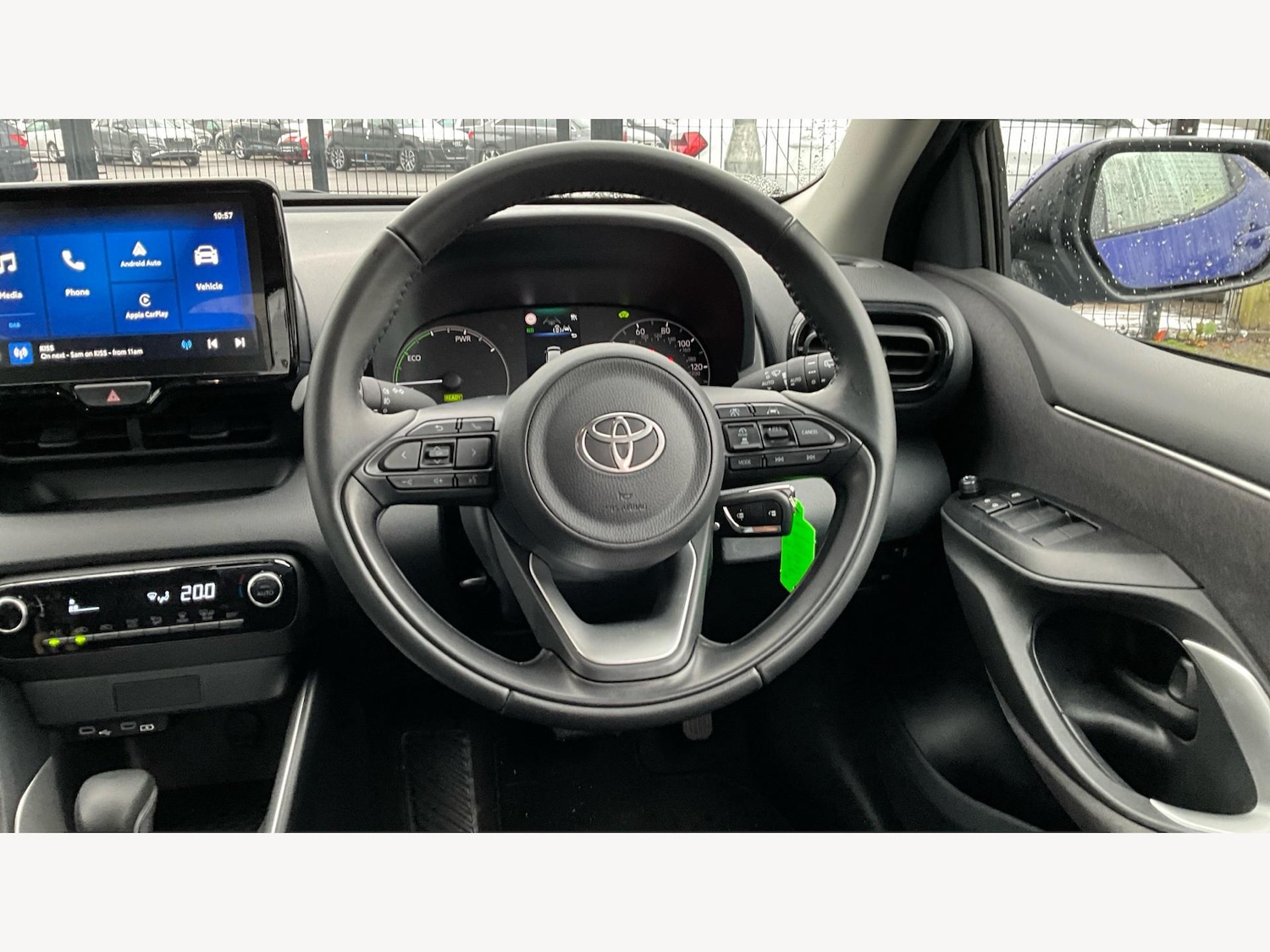 Used Toyota Yaris 2025 for sale - 77073954: Photo 8