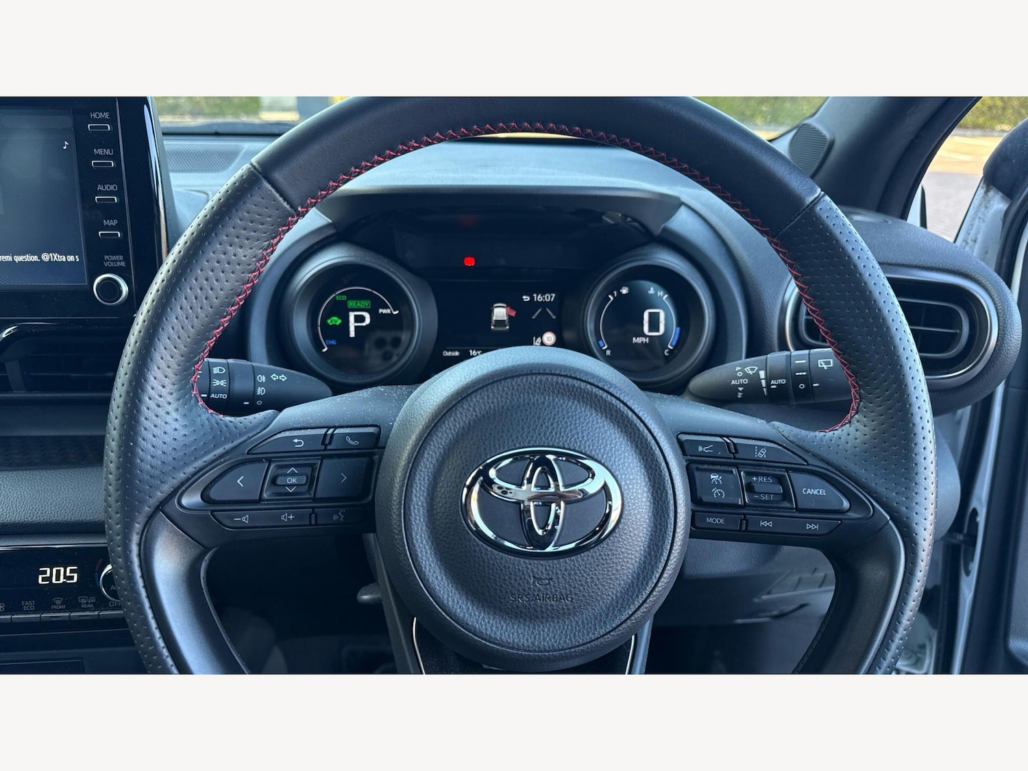 Used Toyota Yaris 2023 for sale - 77993394: Photo 10