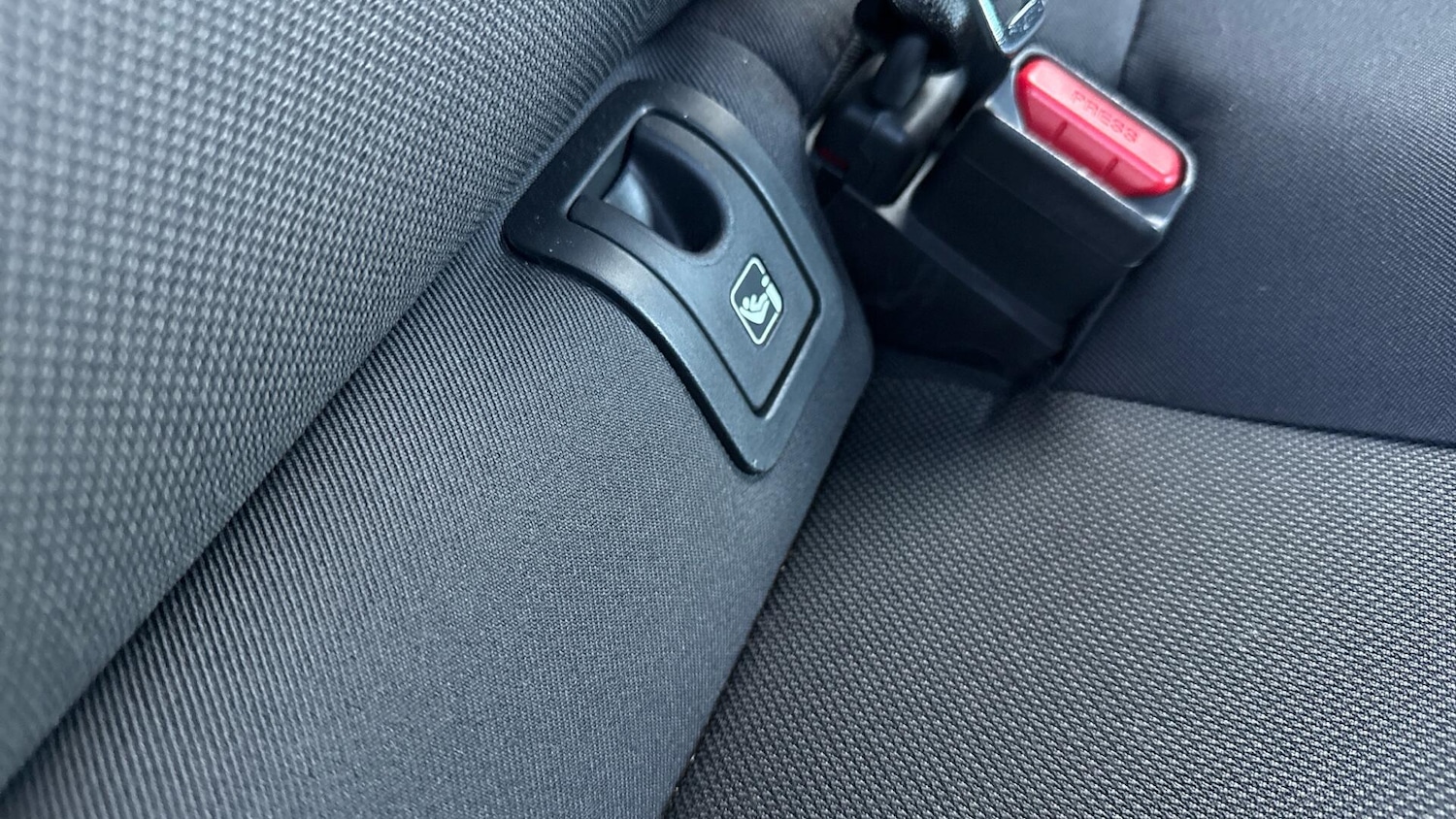 Used Toyota Yaris 2023 for sale - 77993394: Photo 44