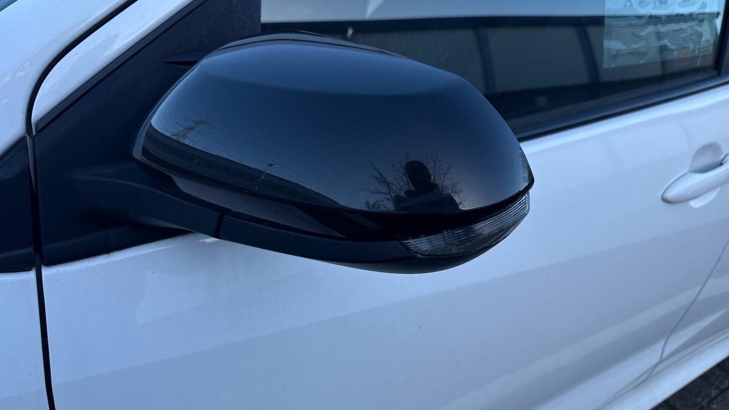 Used Toyota Yaris 2023 for sale - 77993394: Photo 51