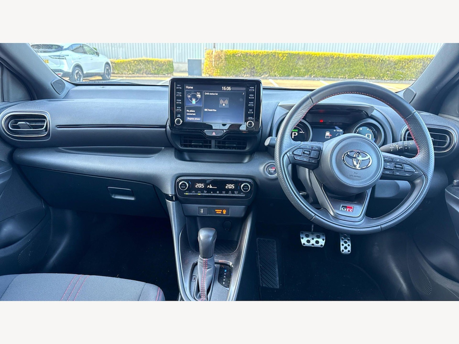 Used Toyota Yaris 2023 for sale - 77993394: Photo 7