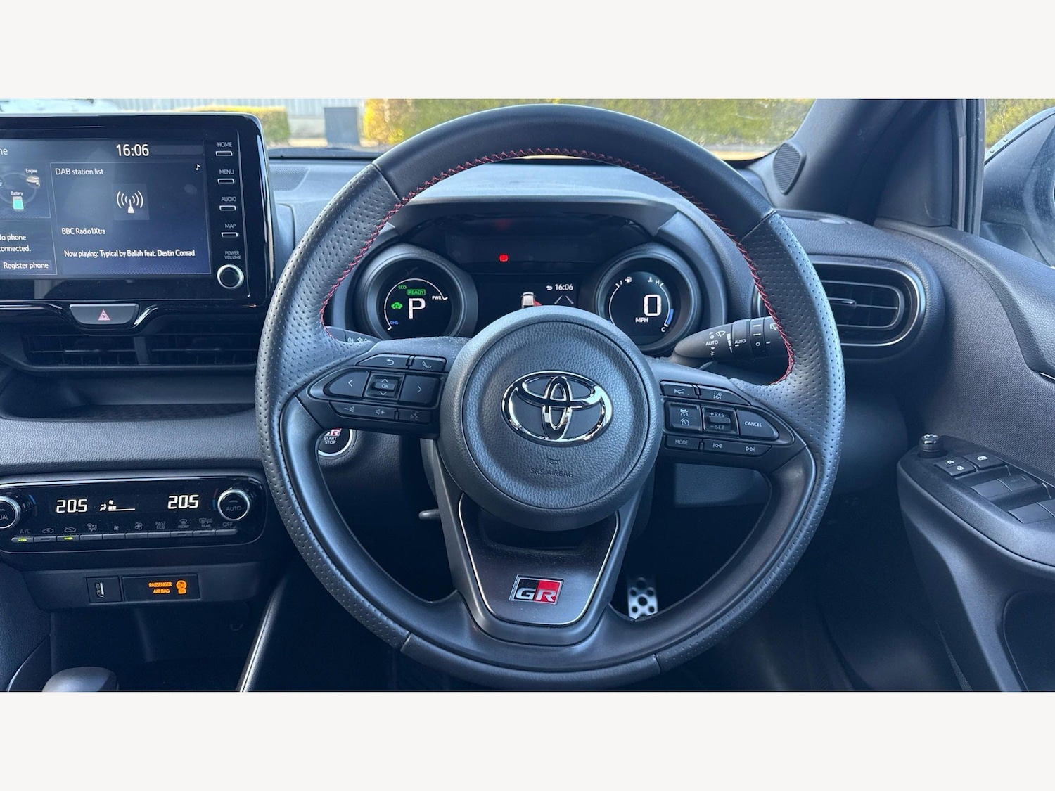 Used Toyota Yaris 2023 for sale - 77993394: Photo 8