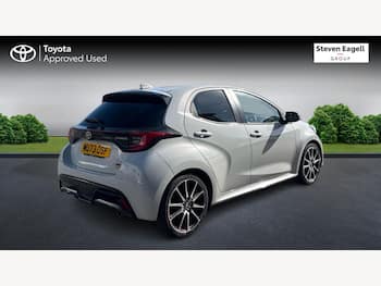 Used Toyota Yaris 2023 for sale - 79756281: Photo