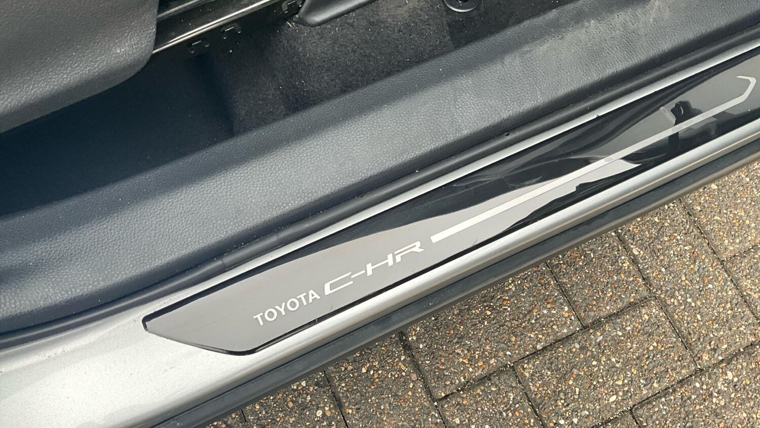 Used Toyota C-HR for sale - 77737086: Photo 40